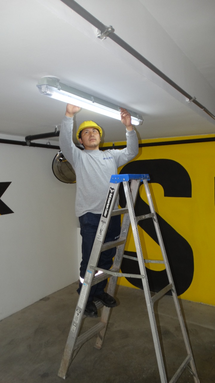 tubos led con sensor de movimiento
